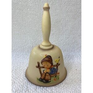 Goebel Fifth Edition Annual Bell Hum 704 1982 Handcrafted‎ W Germany Collectible